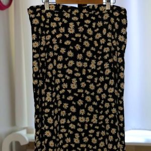 Maxi floral skirt
